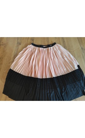 Jupe Zara Basic rose et noire T.M - Occasion en très bon état