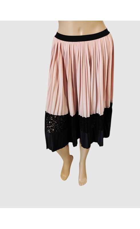 Jupe Zara Basic rose et noire T.M - Occasion en très bon état Jupe Zara Basic rose et noire T.M - Occasion en très bon état